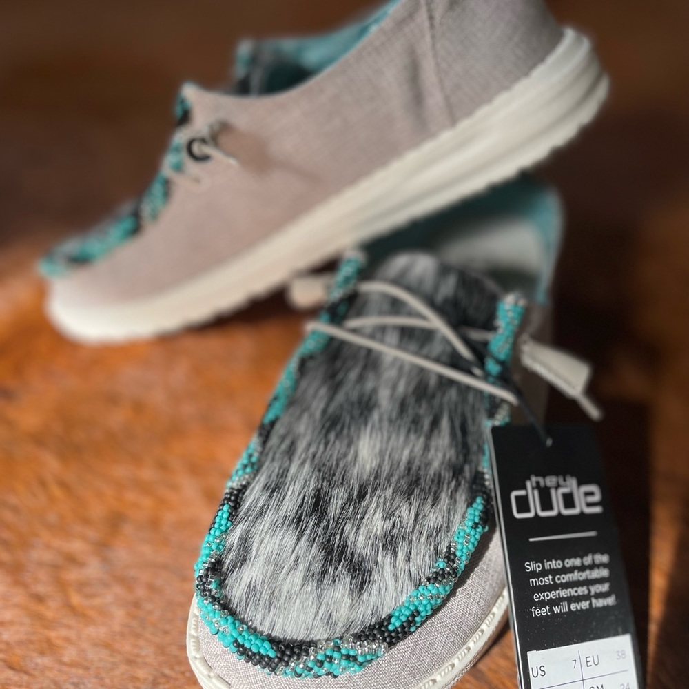 Cowhide beaded Heh Dudes Size 7
